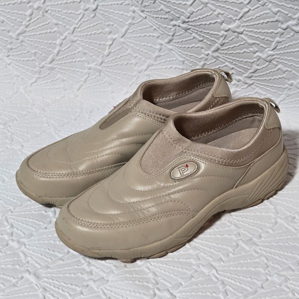 Propét Womens W3851 Wash & Wear Slip-on Slip Resistant Sneaker Walking Shoe 7W